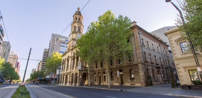 Adelaide Town Hall - Tours